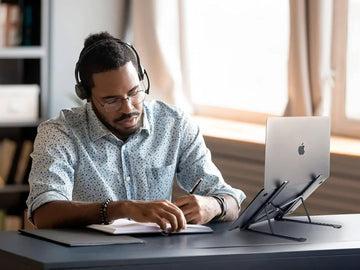 Benefits of Using a Cooling Stand for Work and Productivity.