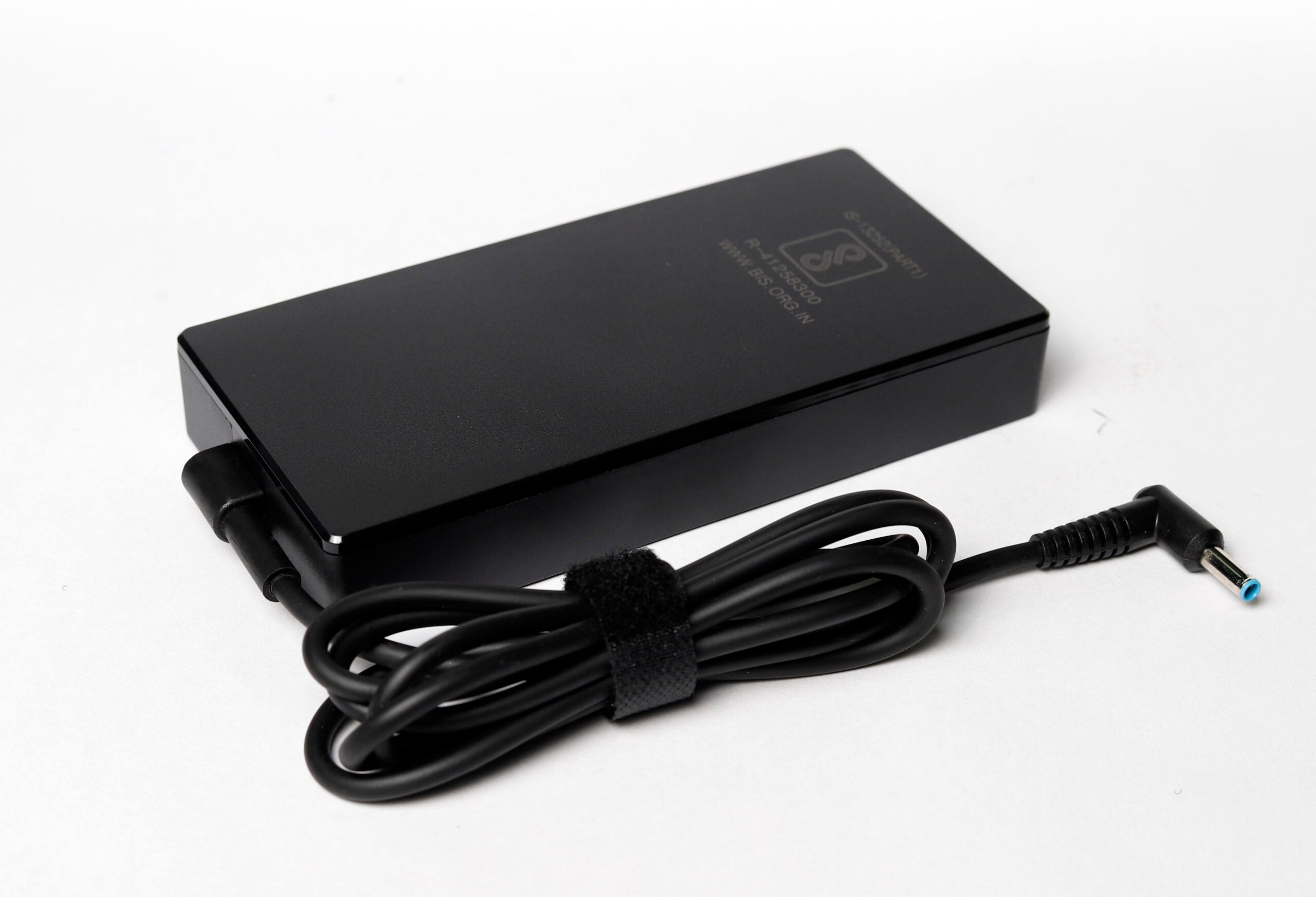 Techie 135W Laptop Charger for HP Envy 14, Envy 15, Envy 16, Envy 17, Omen 15, Omen 17,  ZBook 15 Series (19V, 7.1A) 4.5*3.0MM